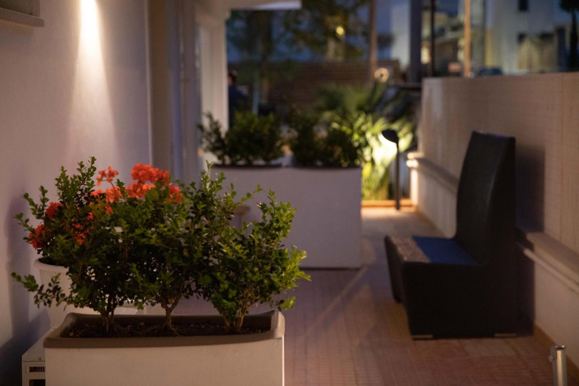 Le Torrette Rooms And Apartments Авола Екстериор снимка